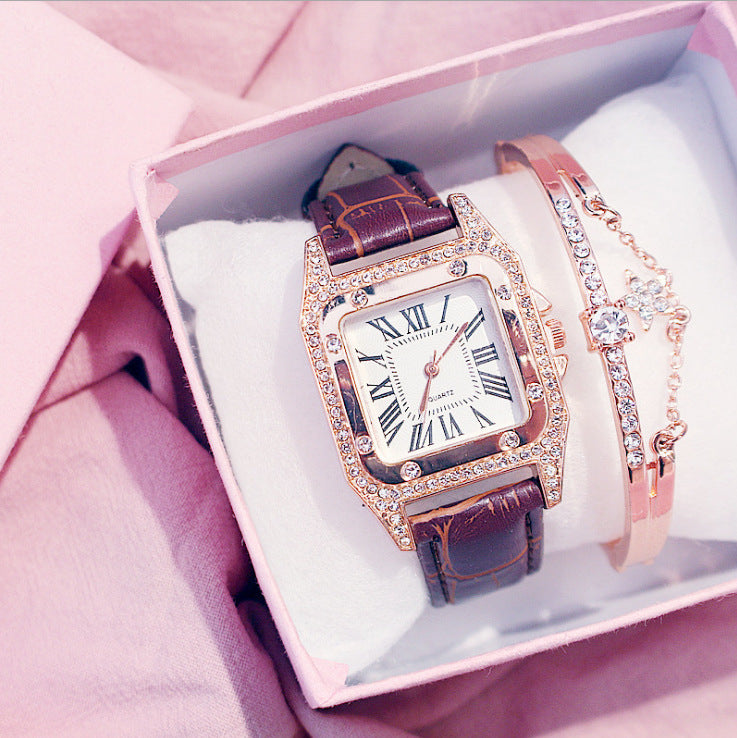 : Elegant Square Dial Quartz Watch – Classic Strap Wristwatch for Women