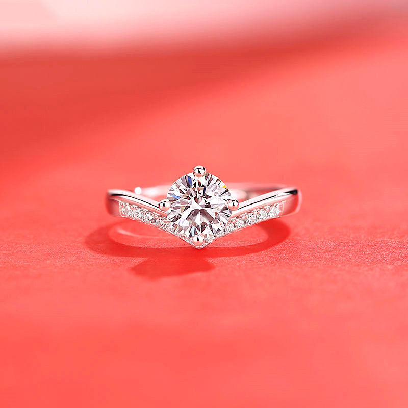 Female Imitation Moissanite Diamond Ring – Brilliant Simulation Diamond Ring for Women