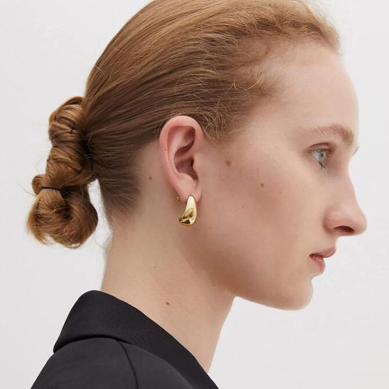 Metal Water Drop Earrings – Niche Luxury Elegant Dangle Earrings for Women