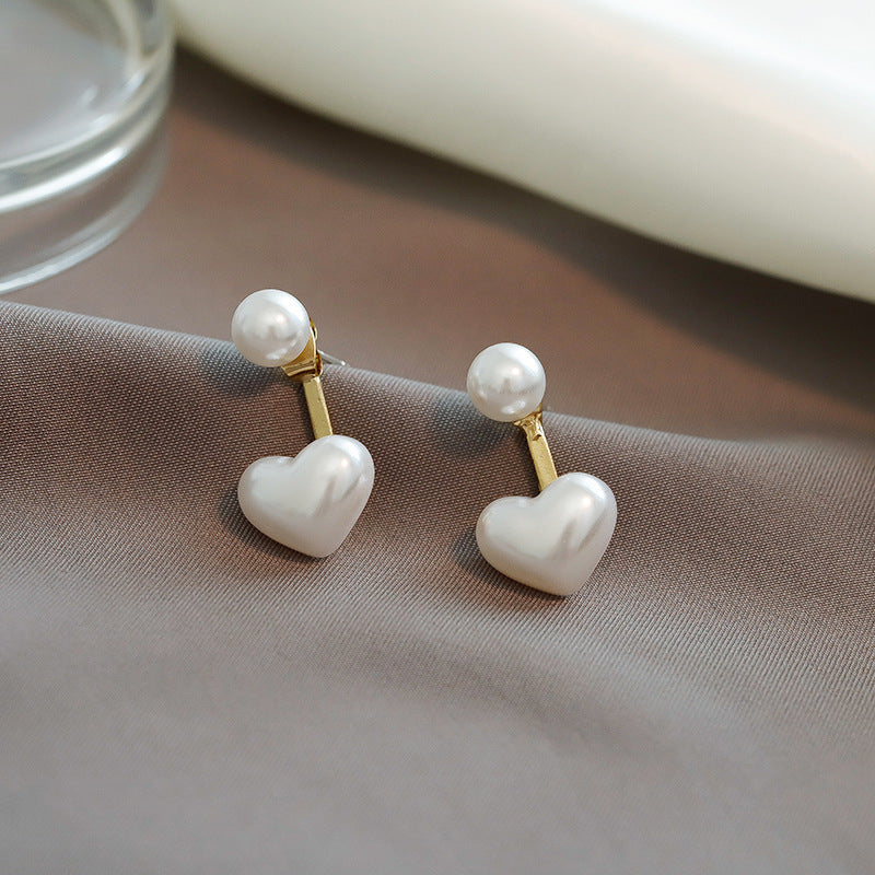 Simple Temperament Love Pearl Stud Earrings – Elegant Romantic Pearl Earrings for Women